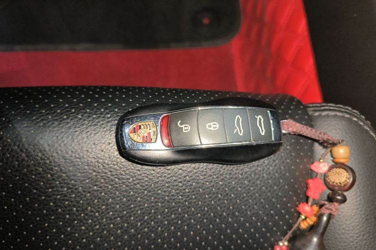 保时捷718 2016款 Cayman 2.0T中控内饰7001