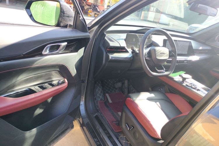 长安欧尚Z6 2023款 蓝鲸 2.0T 自动智行型中控内饰20