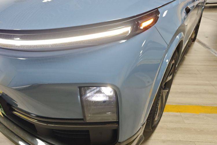 理想汽车 理想L8 2023款 Max局部细节36