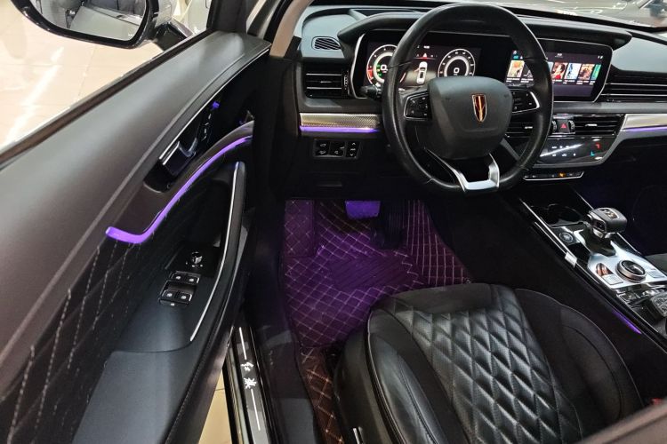 红旗HS5 2019款 2.0T 智联旗享四驱版中控内饰20