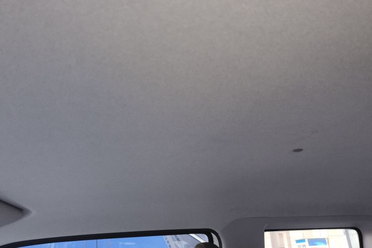 吉利银河 2024款 200km 熊猫骑士中控内饰22