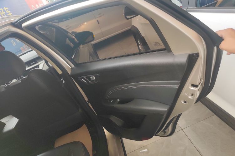 吉利汽车 远景X3 2020款 1.5L CVT尊贵型中控内饰7006