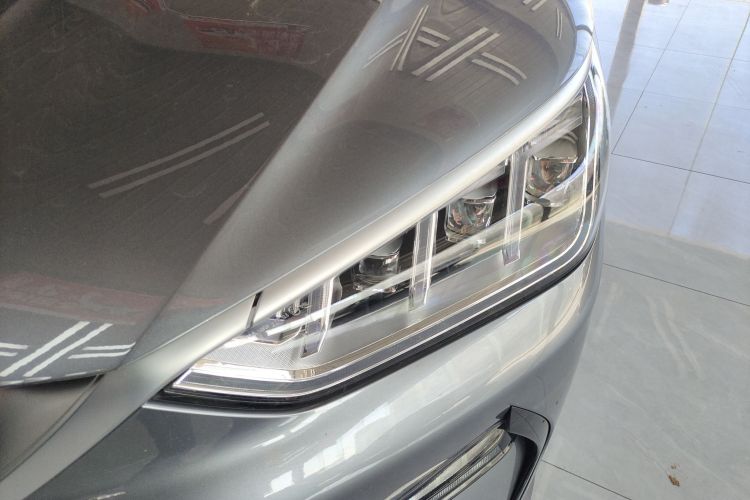 比亚迪 宋PLUS新能源 2021款 EV 尊贵型局部细节36