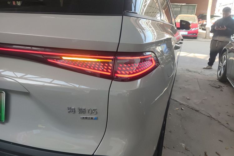 比亚迪 海狮05 DM-i 2025款 DM-i 智驾版 75KM豪华型车身外观9