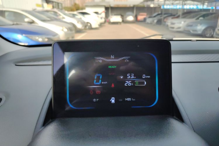 长安启源 长安Lumin 2022款 210km 香甜款中控内饰14