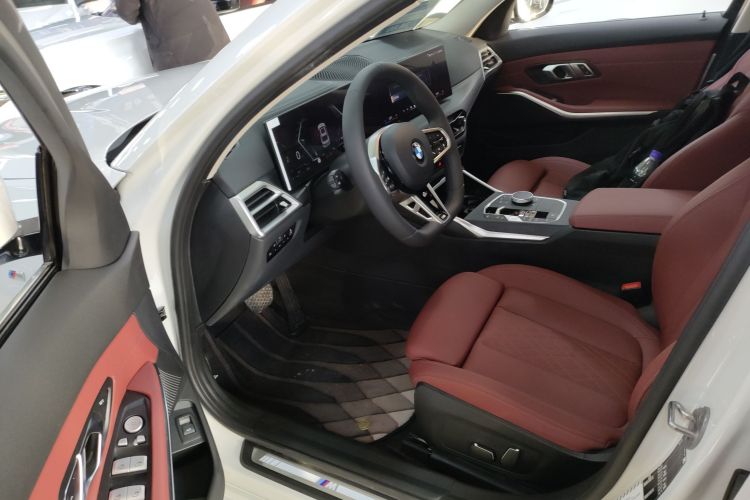 宝马3系 2025款 325Li M运动套装局部细节19