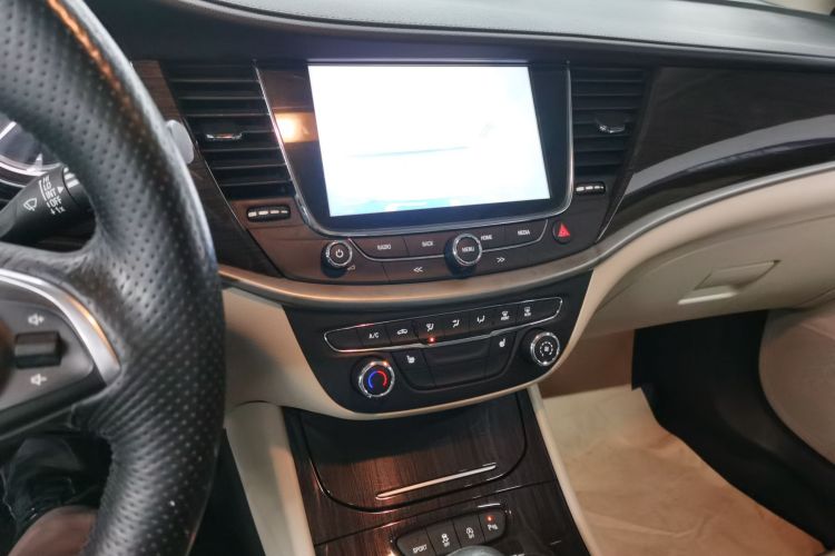 别克 威朗 2019款 三厢 15S 自动领先型中控内饰16