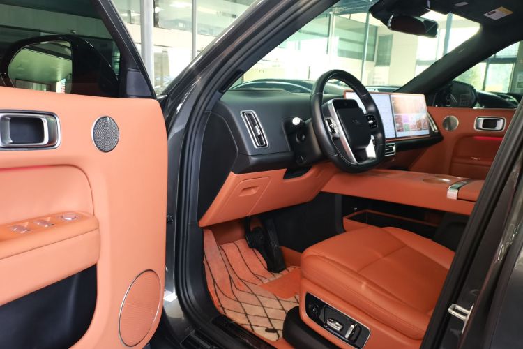 理想汽车 理想L9 2023款 Pro中控内饰20