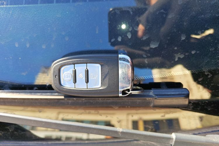 纳智捷 优6 SUV 2015款 1.8T 时尚型中控内饰11