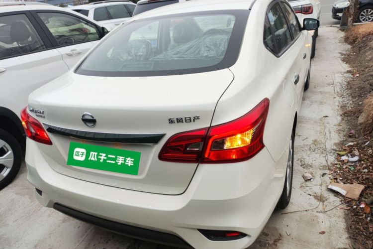 日产 轩逸 2026款 经典 1.6L CVT舒畅版车身外观6