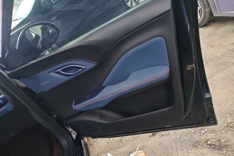 比亚迪 海鸥 2024款 荣耀版 305km 活力版中控内饰7005