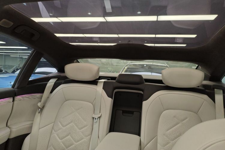 蔚来ET7 2022款 100kWh 首发版中控内饰22