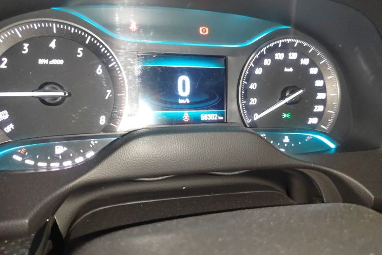 别克 英朗 2019款 18T 自动互联精英型 国V中控内饰15