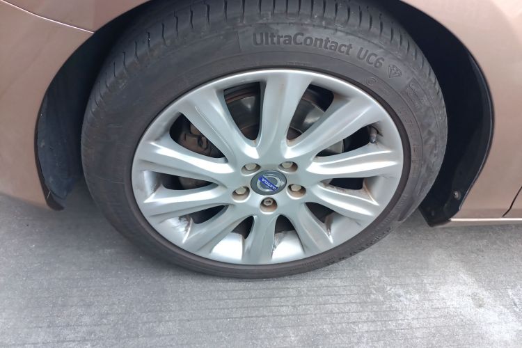 沃尔沃V40 2015款 1.6T 智逸版车身外观6005