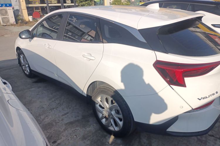 别克 微蓝6 2023款 430km 出行版车身外观4