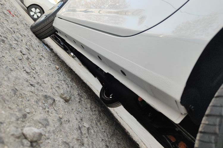 吉利银河 2024款 熊猫mini 200km 耐力熊局部细节9002