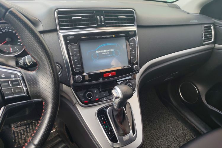 哈弗H6 2017款 红标 运动版 1.5T 自动两驱豪华型中控内饰16