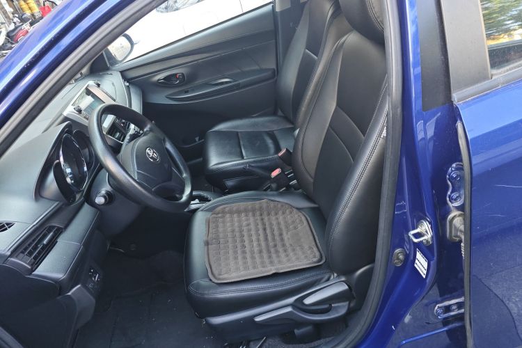 丰田 YARiS L 致享 2019款 1.5E CVT魅动版 国VI中控内饰19