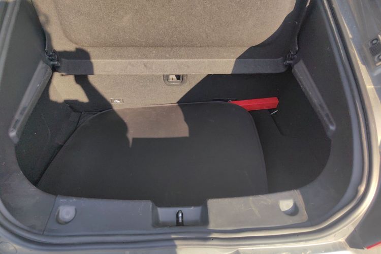 零跑汽车 零跑S01 2019款 380 Pro中控内饰23