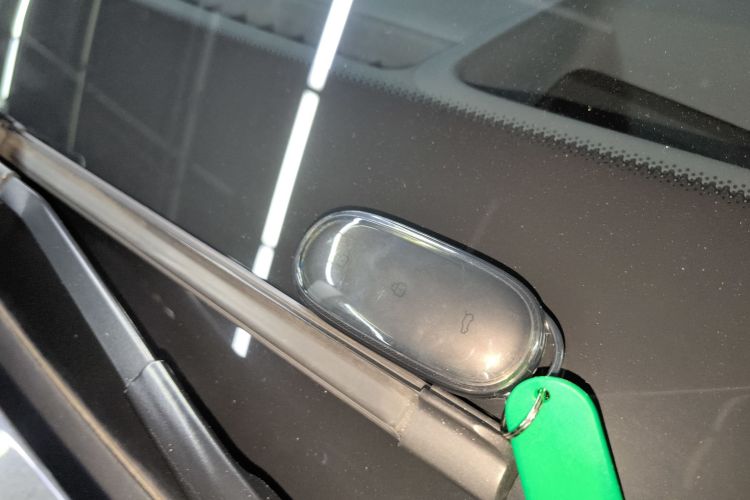 理想汽车 理想L9 2022款 Max中控内饰7001