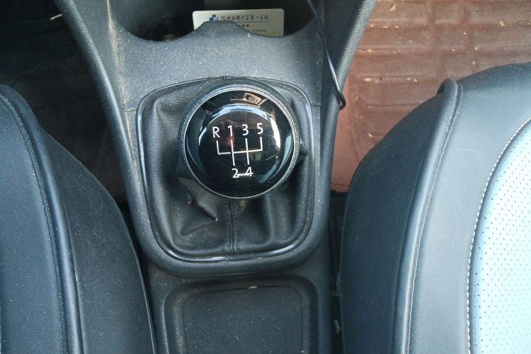 大众 Polo 2016款 1.4L 手动风尚型中控内饰18