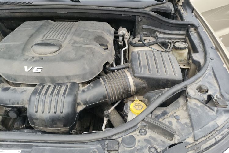 Jeep 大切诺基(进口) 2014款 3.6L 精英导航版局部细节9007