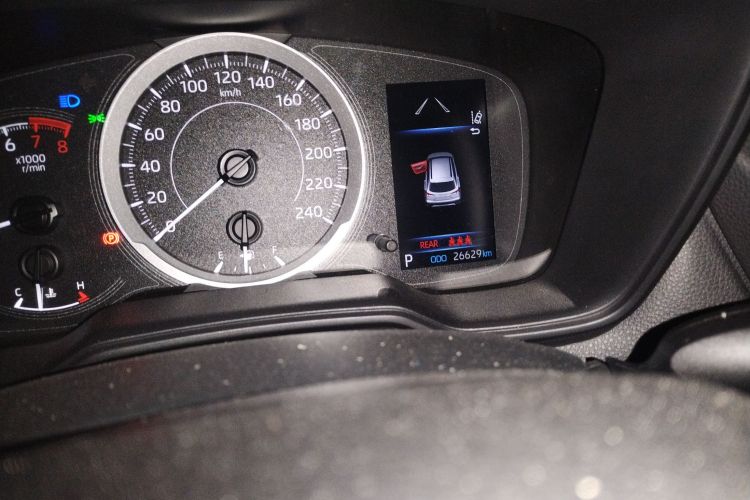 丰田 锋兰达 2022款 2.0L CVT领先版中控内饰15