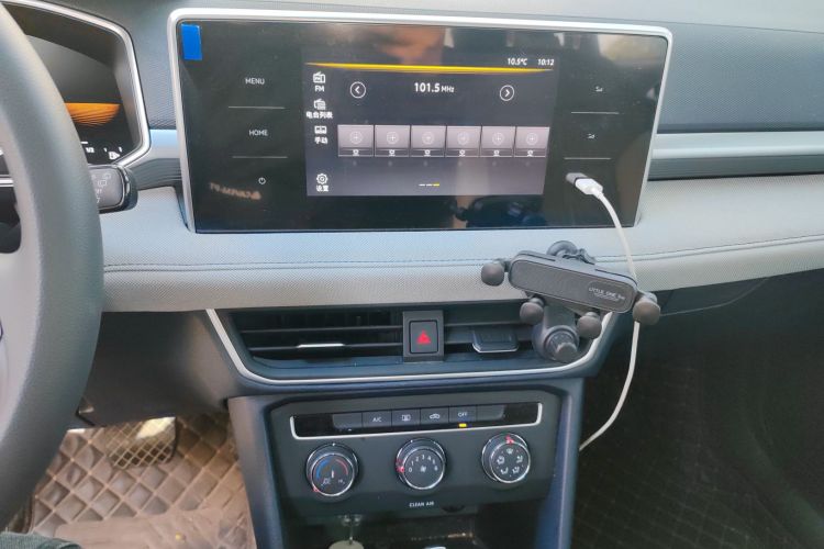 大众 途岳 2023款 300TSI 两驱新月版中控内饰16