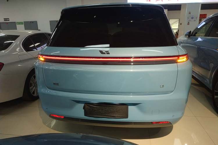 理想汽车 理想L8 2024款 Max车身外观6