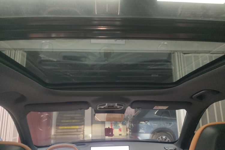 吉利银河 银河星舰7 EM-i 2025款 120km 领航版中控内饰22