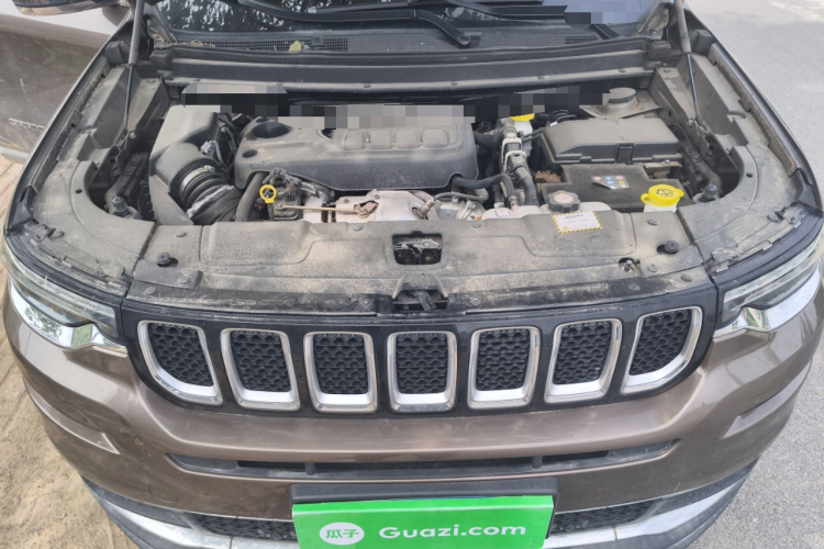 Jeep 大指挥官 2018款 2.0T 四驱臻享版 国V局部细节24