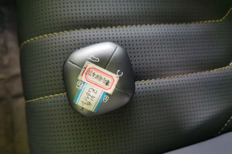 捷途山海L6 2024款 1.5TD DHT MAX中控内饰11