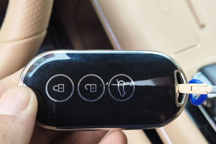 鸿蒙智行 问界M7 2024款 1.5T 后驱Plus版 5座中控内饰11