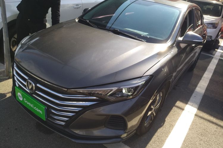 长安 逸动 2021款 PLUS 1.6L GDI 手动豪华型车身外观6003