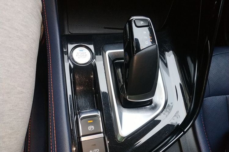 东风风神AX7 2022款 马赫版 1.5T DCT DF51局部细节18