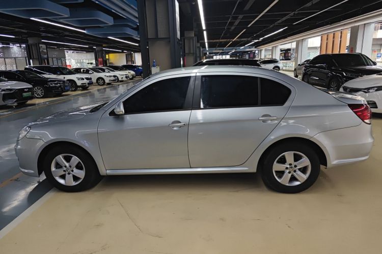 大众 朗逸 2013款 经典 1.6L 手动风尚版车身外观6003