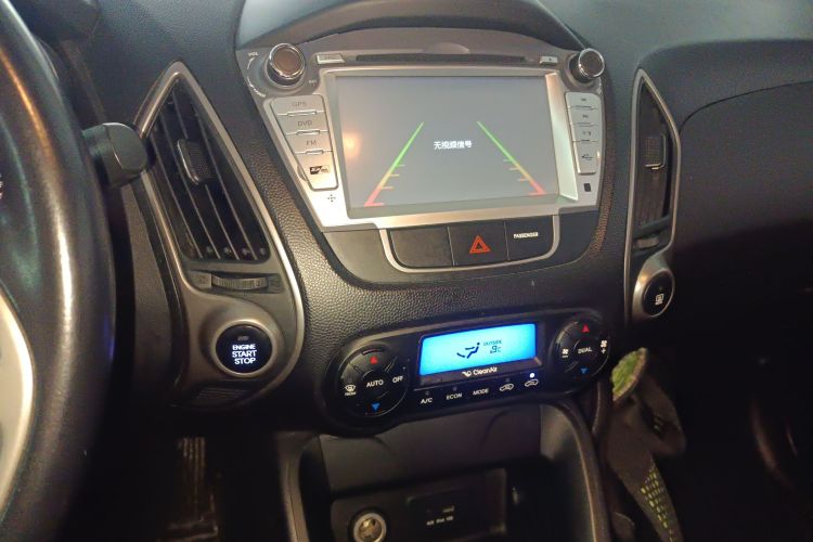 北京现代ix35 2013款 2.0L 自动两驱智能型GLS 国V局部细节16