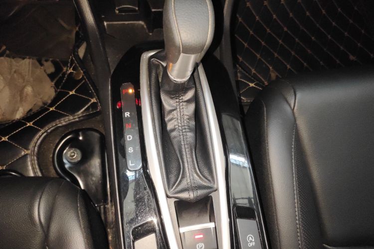 本田 享域 2022款 180TURBO CVT乐享版局部细节18