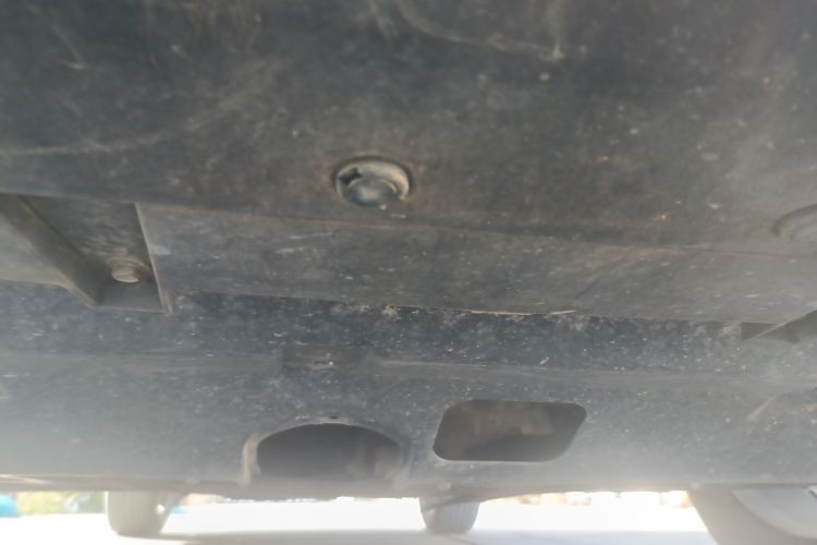 哈弗H6S 2022款 1.5T DHT悦跑版局部细节9008