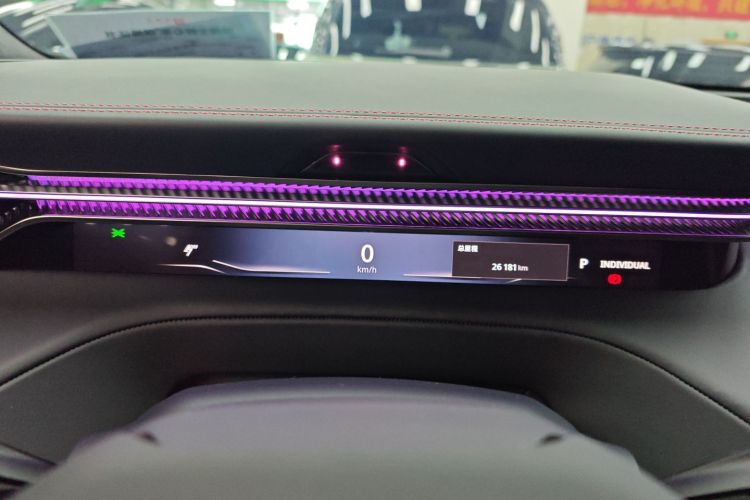 莲花跑车 2023款 ELETRE S+中控内饰14