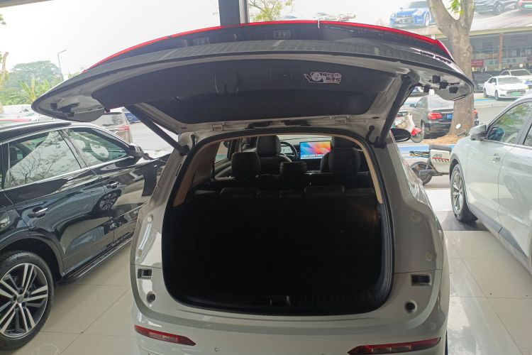 蓝电E5 PLUS 2025款 165km 长续航版PLUS 7座局部细节23