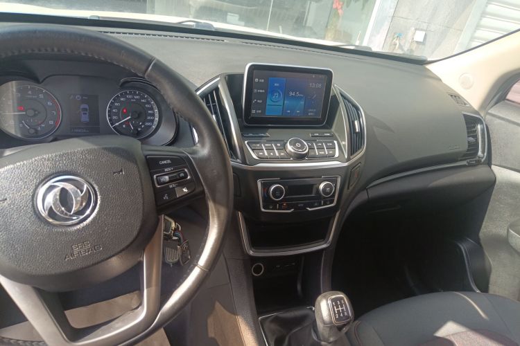 东风风神AX5 2017款 1.4T 手动趣尚型中控内饰16