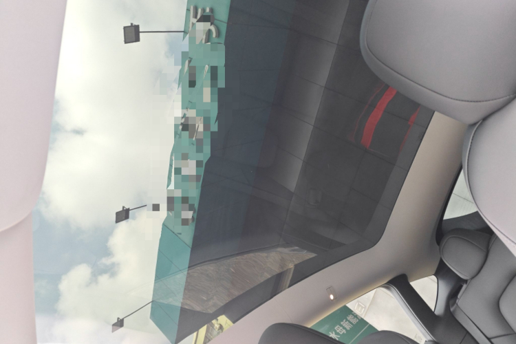 特斯拉 Model Y 2024款 Performance高性能版中控内饰22