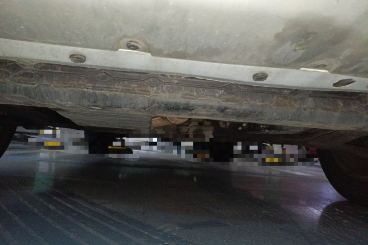 雷诺 科雷傲(进口) 2014款 2.5L 四驱舒适版局部细节9008