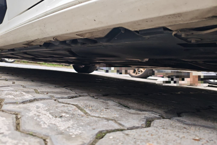 奔驰A级 2019款 A 180 L 运动轿车局部细节9003