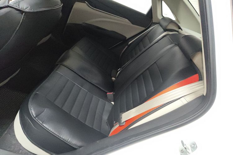 别克 英朗 2021款 改款 典范 1.5L 自动进取型中控内饰21