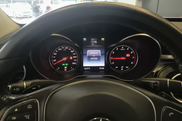 奔驰C级 2015款 改款 C 180 L 运动型局部细节14