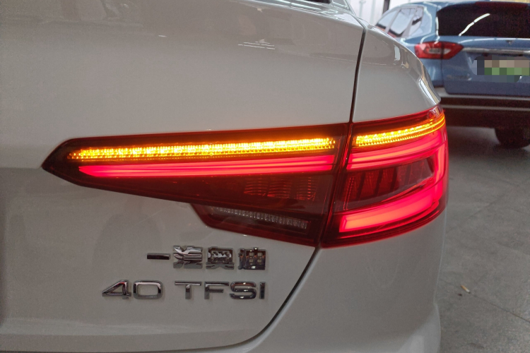 奥迪A4L 2019款 40 TFSI 进取型 国VI车身外观6006