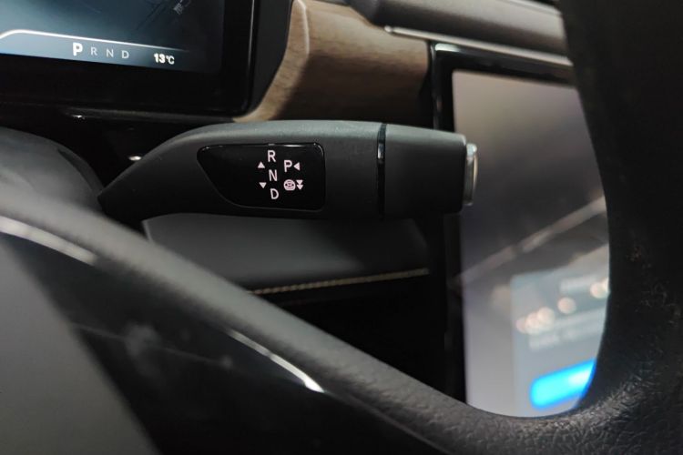 小鹏P5 2023款 智行版局部细节18