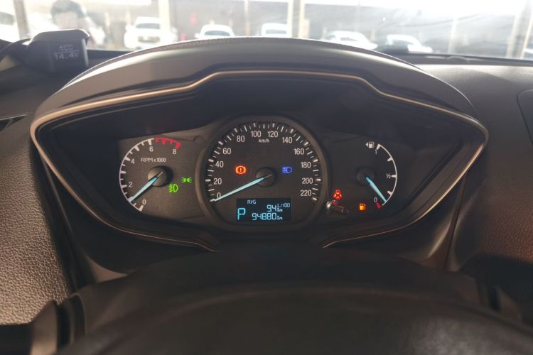 福特 福睿斯 2015款 1.5L 自动舒适型局部细节14